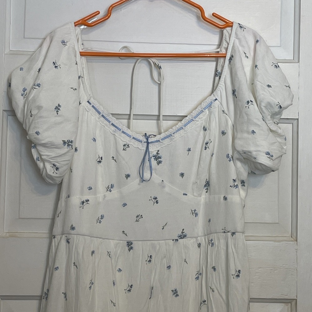 Altar'd State NWOT White Willow Floral Maxi Dress Feminine Summer‎ Flowy XL